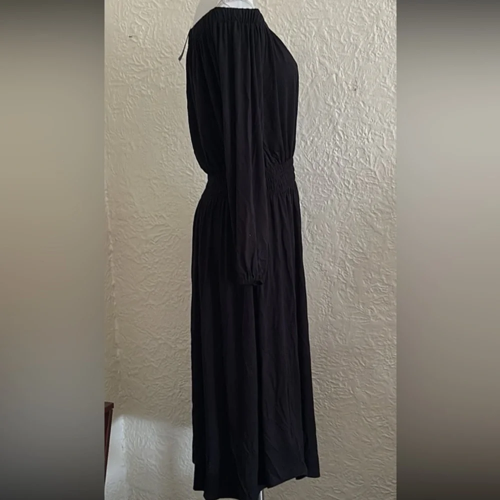 Ann Taylor Black Off the Shoulders Smocked Jersey Dress Large NWT - Picture 5 of 8